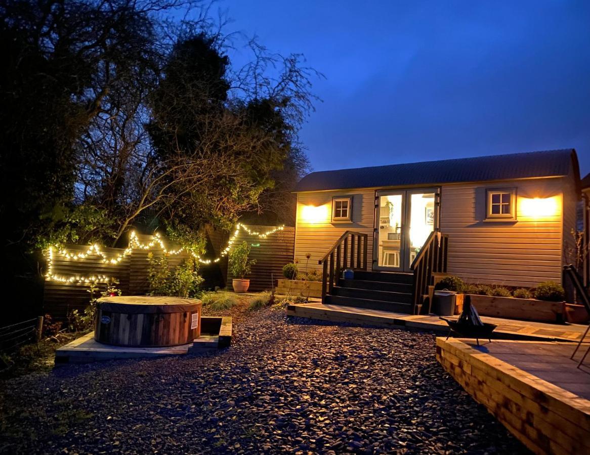 Bailey'S Hideaway Villa Portadown Eksteriør bilde