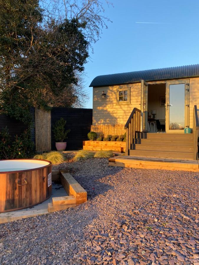 Bailey'S Hideaway Villa Portadown Eksteriør bilde