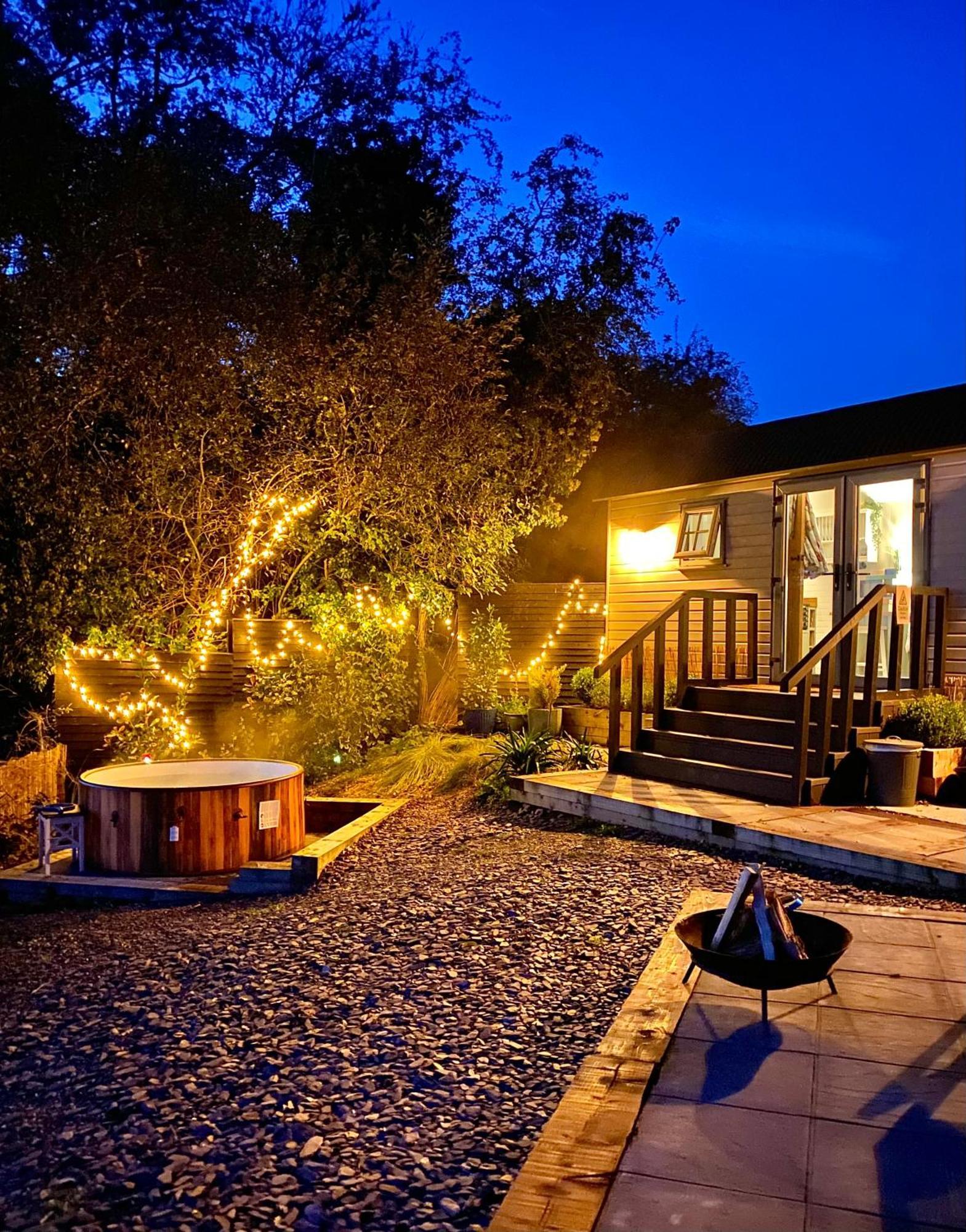 Bailey'S Hideaway Villa Portadown Eksteriør bilde